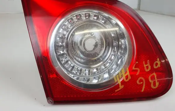 Volkswagen PASSAT B6 Tailgate rear/tail lights 3C5945093D