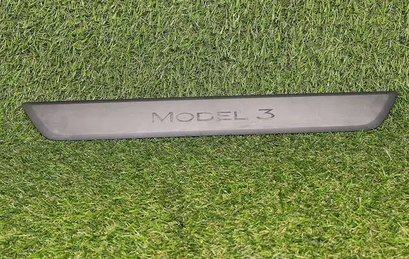 Tesla Model 3 Front sill trim cover 150476300C