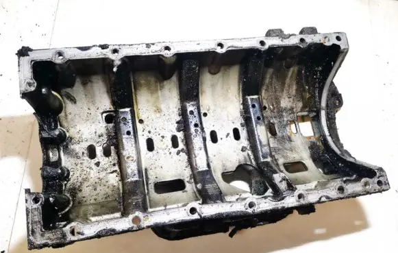 Oil sump