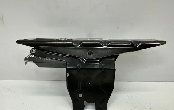BMW X6 E71 Loading door lock 7114612 51247114612