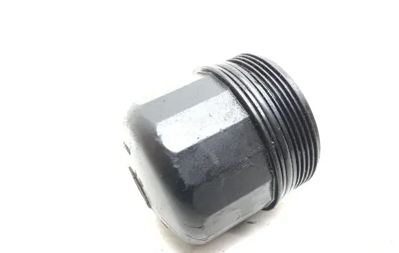 BMW 5 F10 F11 Oil filter cover 70309649