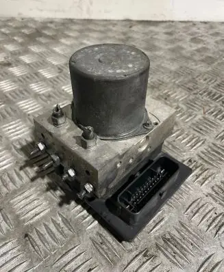 Mercedes-Benz E C207 W207 ABS Pump A2124312912