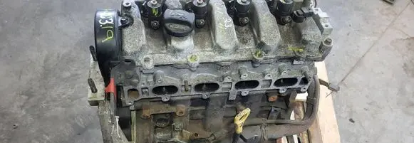 KIA Carens II Engine 2211127901 E127012