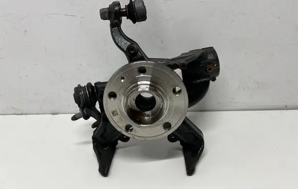 Skoda Kamiq Front wheel hub spindle knuckle