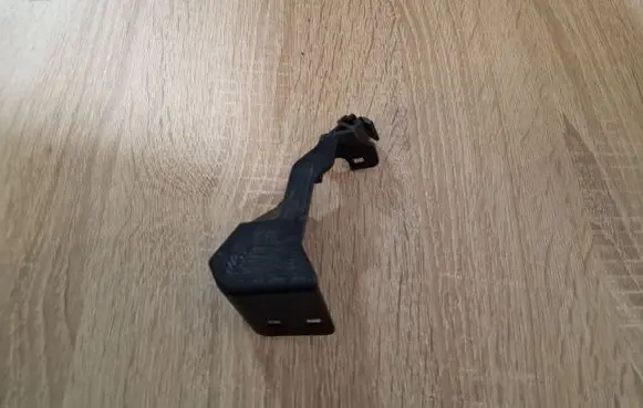 Front door exterior handle/bracket