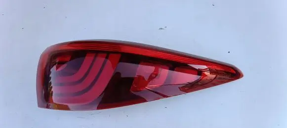 Rear/tail lights