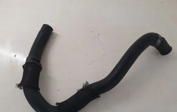 Lexus IS 220D-250-350 Engine coolant pipe/hose