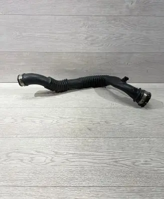 BMW 1 E81 E87 Intercooler hose/pipe 7797481 11564310