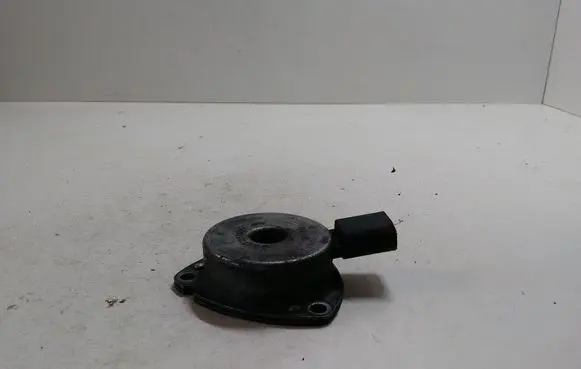 Mercedes-Benz C W203 Camshaft vanos timing valve A2710510177