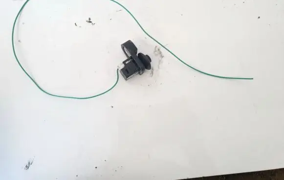 Nissan Qashqai Front door sensor coupe 