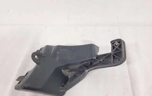 Mercedes-Benz C W204 Front bumper mounting bracket A2048852723 260000019 11279981