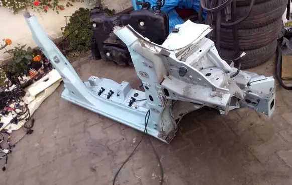 Renault Twingo III Front piece kit