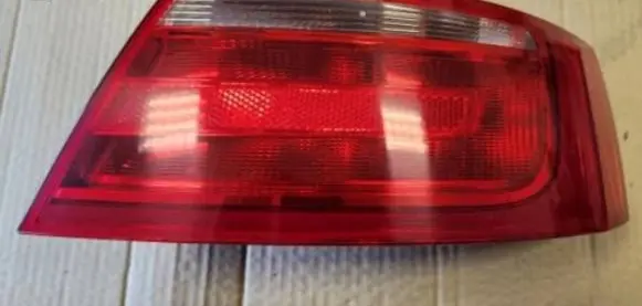 Audi A5 8T 8F Rear/tail lights 8T0945096