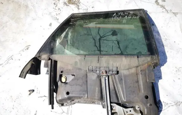 Audi A6 S6 C4 4A Rear door window/glass frame 