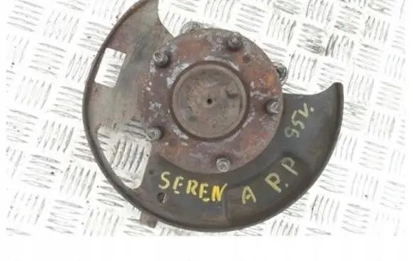 Nissan Serena Front wheel hub spindle knuckle