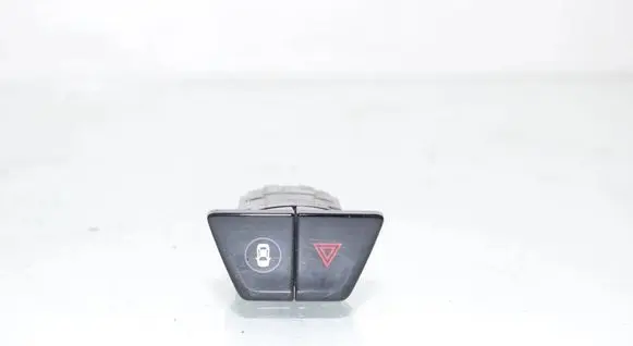 BMW 5 G30 G31 G38 Hazard light switch 6993047 61316993047 9423271
