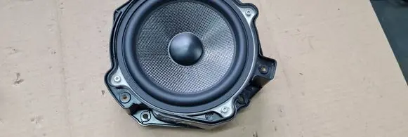 Maserati Quattroporte Subwoofer speaker 670002120 03514H0242 41021502
