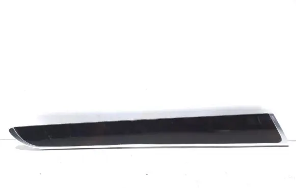 Audi A6 S6 C6 4F Front door trim bar 