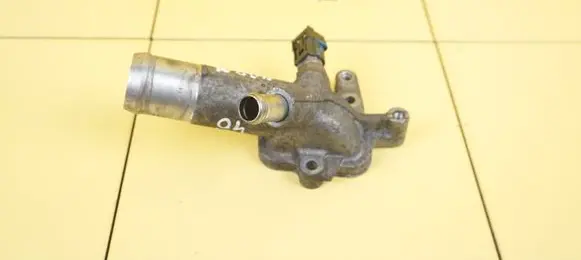 Opel Zafira C Engine coolant pipe/hose R18Z4 KROCIEC