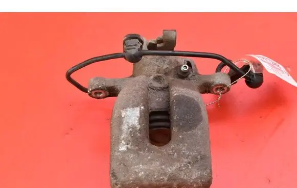 Rear brake caliper