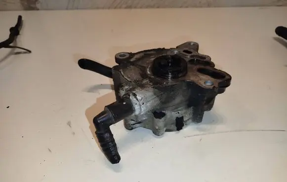 Vacuum pump