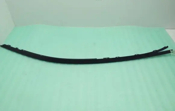 Porsche Panamera (970) Front door glass trim molding 97053748204