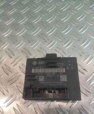 Audi A5 Sportback 8TA Door control unit/module 8T0959795H