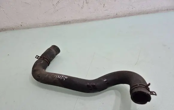 Ford Fiesta Engine coolant pipe/hose 