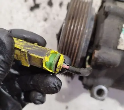 Air conditioning (A/C) compressor (pump)