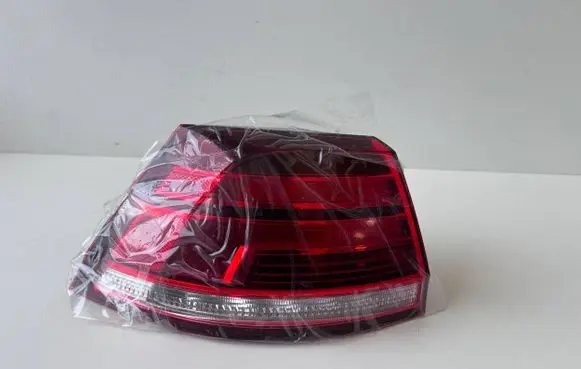 Volkswagen Golf VII Rear/tail lights 5G9945095E