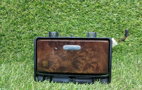 Bentley Continental Ashtray (front) 3W8863075 3W0863075G