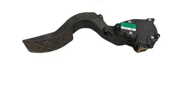 Audi A4 S4 B6 8E 8H Accelerator throttle pedal 8E1721523C