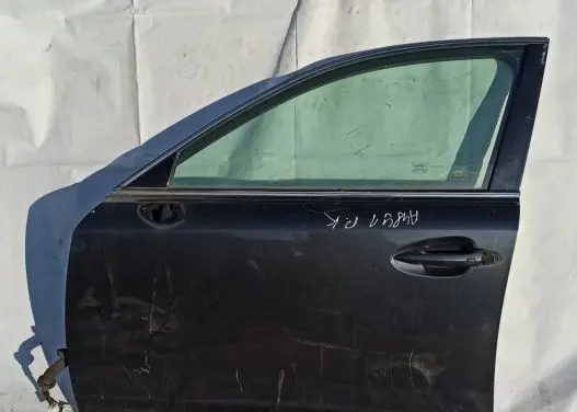 Lexus IS 220D-250-350 Front door Pilka