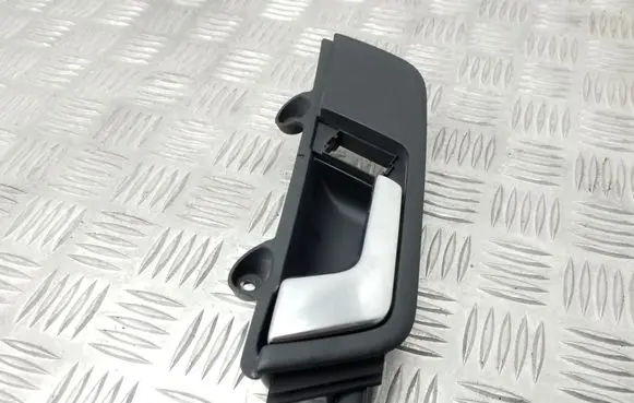 Seat Exeo (3R) Front door interior handle 8E1837019
