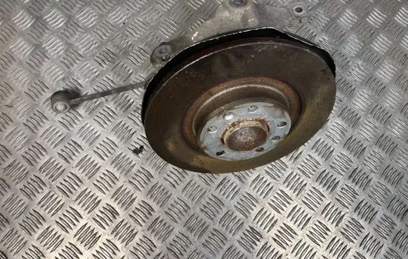 Citroen DS7 Crossback Rear wheel hub 9817536910
