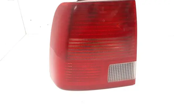 Volkswagen PASSAT B5 Rear/tail lights 3B5945095G 3B5945257