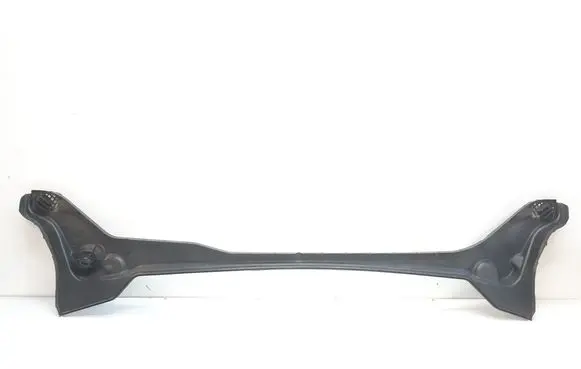 BMW 2 F46 Wiper trim 7305497 51717305497