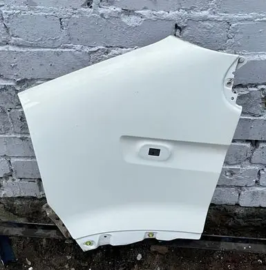 Renault Master II Fender