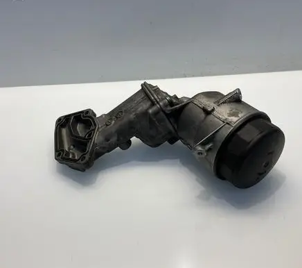 Mercedes-Benz CLS C219 Oil filter mounting bracket A6421800010 6421800010