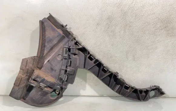 Volvo XC70 Rear bumper mounting bracket 30678703