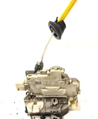 Audi A3 S3 8P Front door lock 4F1837015E