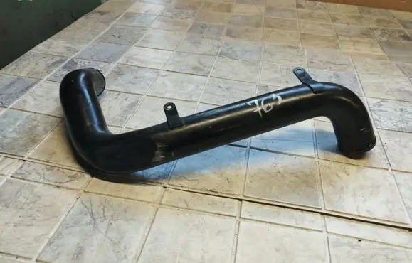 Audi A6 S6 C5 4B Intercooler hose/pipe
