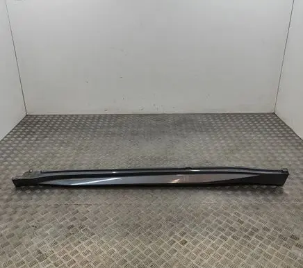 BMW X2 U10 Sill 5A83493