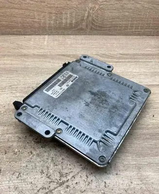 Peugeot 306 Engine control unit/module ECU 9641606680 0281010551