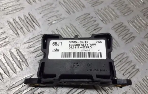 Suzuki Swift I ESP (stability system) control unit 33945-65J10