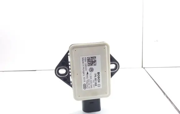 Volkswagen Touareg II ESP acceleration yaw rate sensor 7P6907658 0265005846