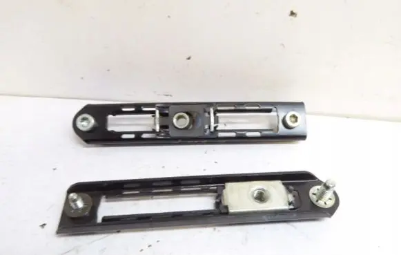 Opel Corsa C Seat belt adjustment rail 