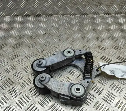 KIA Sportage Generator/alternator belt tensioner 252812MHA1