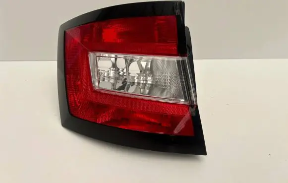 Skoda Fabia Mk3 (NJ) Rear/tail lights 6V9945095