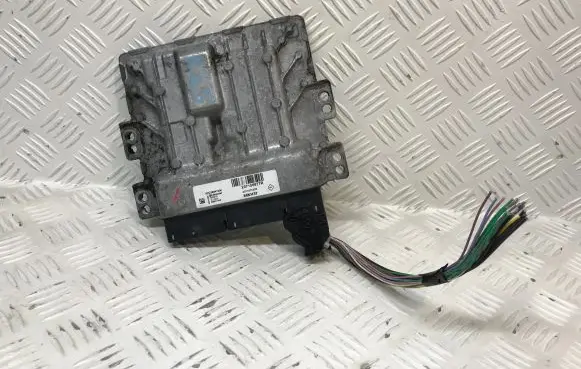 Renault Kadjar Engine control unit/module 237106677R 237107137R